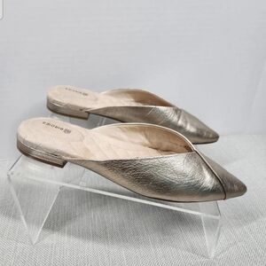 Birdies The Swan Size 7.5 Gold Metallic Leather Mules Flat Slip On Shoes